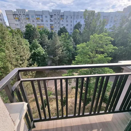 Center, Albisoara Str., 1Bedroom And Living With Balcony Kischinau Exterior foto