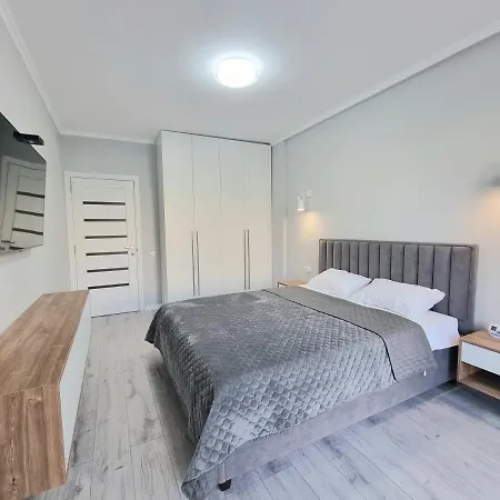 Center, Albisoara Str., 1Bedroom And Living With Balcony Kischinau Exterior foto